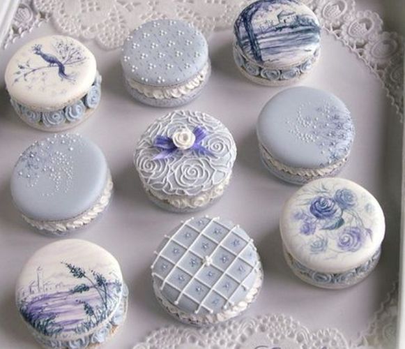 MΑCARONS:HAND PAINTED PASTEL & MACARONS BLOSSOMS