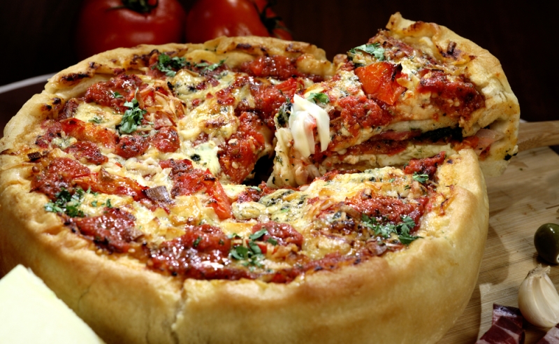 CHIGAGO STYLE PIZZA