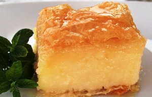 Mini Galaktompoureko